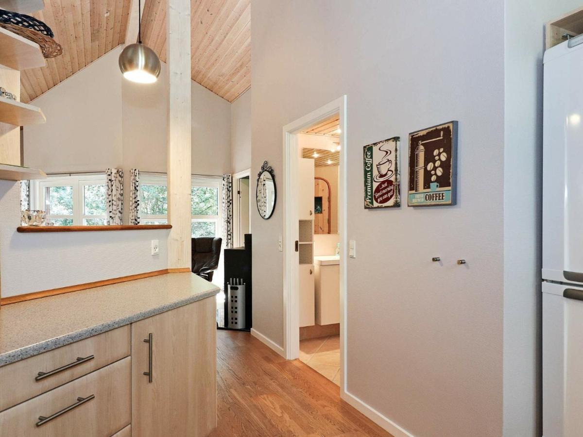 6 Person Holiday Home In Hadsund Odde Room photo